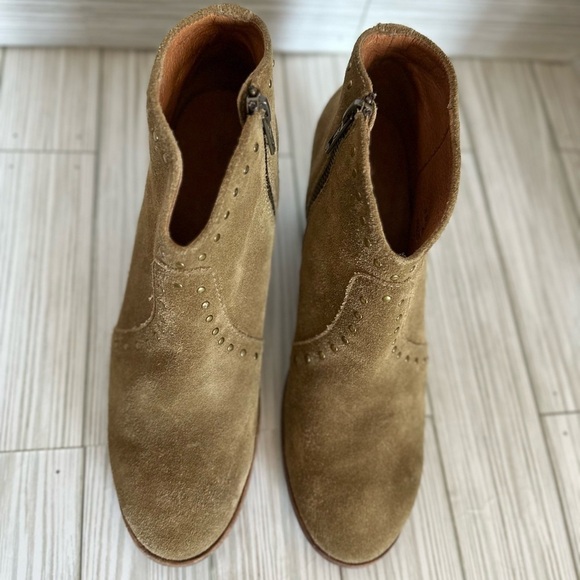 Frye ankle Tan Suede Studded Nora Side Zip women’s Booties - Picture 7 of 15